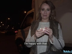 Amatööri, Iso kulli, Blondi, Kyrpä, Näkökulma pov, Julkinen, Todellisuus, Hänen