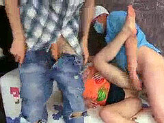 Defloration, Doktor, Trekant
