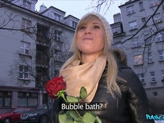 Nana, Blonde, Sucer une bite, De plein air, Pov, Réalité, Douche, Voyeur