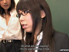 18 anos, Negroa, Grupo, Peludoa, Melharucos naturais, Estudante, Adolescente, Uniforme