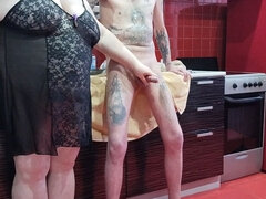 Amatőr, Testes gyönyörű hölgy, Ondó fröcskölés, Kézimunka, Konyha, Érett koros