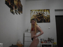 18 jahre, Blondine, Tschechisch, Selbstgemacht, Solo, Tätowierung, Jungendliche (18+), Titten