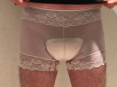 Pee pad and panties