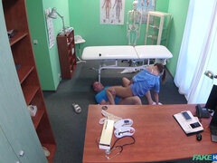 Leccata di culo, Bagno, Imbrogliare, Sborrata, Sega, Leccata, Ufficio, Sculacciata