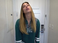 Blondýna, Stříkání spermatu, Honění, Orgasmus, Pička, Vyholené, Kuřba sání, Kozičky