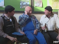 Tekintélyes didik, Ondó fröcskölés, Arcra élvezés, Hd, Harisnya