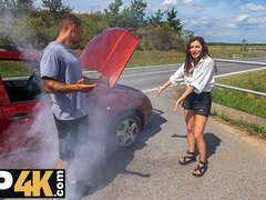 Sucer une bite, Brunette brune, Mignonne, Hard, De plein air, Pov, Rasée, Nénés