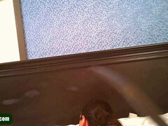 Rumpe, Slikke rumpe, Fangenskap, Brunette, Orgasme, Anus slikking, Dasking, Bundet