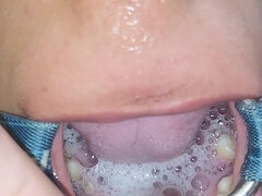 Amatéri, Pár, Spermie v puse, Latinskej, Z pohľadu účastníka