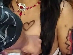 Seeing the Girlfriend Alone, the Boy Started