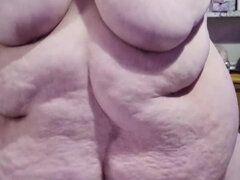 아마추어, 큰 가슴, 흑갈색 머리, 약간 뚱뚱한, 페티쉬, 셀카, 타는