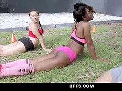 Brunett, Ebenholts, Ansiktsbehandling, Fyrkant, Orgie, Rakad, Elastan, Tonåring