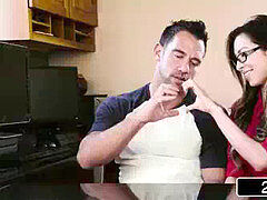 Cumizás, Csalás, Orvos, Poharak, Érett feleség, Nuni, Harisnya