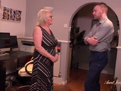 Tante, Store bryster, Blondine, Britisk, Sædskud, Hårdt, Ældre kvinde, Realitet
