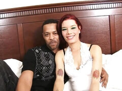 18 anni, Culo grosso, Grande cazzo, Pompino, Da dietro, Interrazziale, Tette naturali, Ragazza