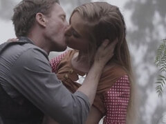 Blond, Pijpbeurt, Sperma shot, Erotisch, Buiten, Kut duiken, Geschoren, Tieten likken