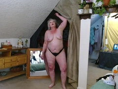 Amatör, Stor stjärt, Grovt språk, Kvinna, Onani, Mogen, Naturliga tuttar, Trosor