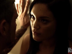 Красотки, Большая жопа, Минет, Грудастые, Глубокая глотка, Латиноамериканки, Натуральные сиськи, Сиськи