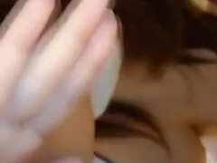 Amateur, Asiatique, Gros cul, Gros seins, Sucer une bite, Lunettes, Poilue, Japonaise