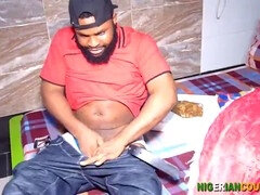 Christmas surprise for a thick ebony MILF