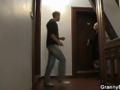 Blondi, Suihinotto, Vanhempi, Äiti, Todellisuus