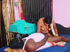 Telugu Honey Lips Full Video: Young Desi Daughter-in-Law Cheats on Husband with Father-in-Law in Car