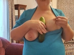 Belle grosse femme bgf, Rondelette, Pénétrer avec le poing, Fait maison, Orgasme, Chatte