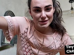 Leie, Tussi, Grosser schwanz, Britisch, Europäisch, Spassig, Piercing, Schlampe