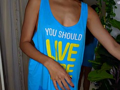 Amateur, Bikini, Brunette brune, Public, Solo