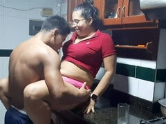 Amateur, Culo grande, Casero, Cocina, Latina, Lencería, Coño