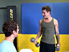 Amatör, Homosexuell, Gym, Hd, Mager, Trekant