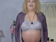 Testing 1 2 3, Vicki Is a Whore!