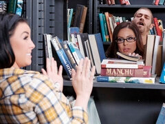 Veľké péro, Veľké kozy, Kuřba, Brunetka, Výprask, Milf  mčbp, Pička, Kozičky