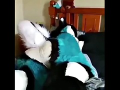 Összeállítás, Fétis, Egyedül