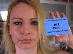 Chambre à dormir, Gros cul, Grosse bite, Blonde, Sucer une bite, En levrette