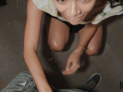 Avsugning, Brunett, Milf, Mamma, Utomhus, Pov