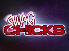 Blondin, Avsugning, Snopp, Milf, Naturliga tuttar, Fitta, Grov, Tuttar