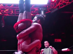 Sadomasoquismo, Tetas grandes, Rubia, Fetiche, Público, Tetas