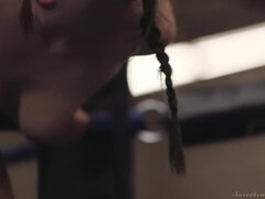 Stor svart kvinne, Barmfager, Cougar, Hårete, Lesbisk, Naturlige bryster, Fitte, Pupper