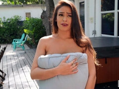 お尻, デカパイ, フェラチオ, 捕まる, 手コキする, 淫乱熟女, アウトドア, ハメ撮り