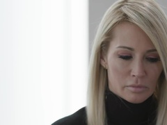 In den arsch, Blondine, Hundestellung, Doppelpenetration, Flotter vierer, Interrassisch, Milf, Realität