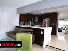 Grote mammen, Oudere vrouw, Dochter, Lul, 1 man 2 vrouwen, Hardcore, Moeder die ik wil neuken, Trio