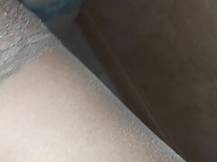 Housewife Pee