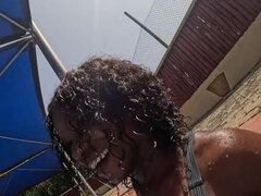 Afrikai, Amatőr, Fekete, Érett feleség, Természetes mellek, Medence, Ribanc, Víz alatt