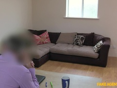 Enthousiasteling, Anaal, Pijpbeurt, Hondjeshouding, Likken, Masturbatie, Kantoor, Anaal likken
