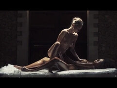 Černé, Blondýna, Brunetka, Ebenové, Evropské, Přítelkyně, Líbání, Teenka