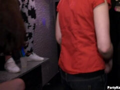 Amatorka, Blondynka, Cfnm, Taniec, Płeć żeńska, Okulary, Rajstopy, Strona