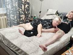 Blasen, Paar, Sperma im mund, Handjob, Selbstgemacht, Reif, Nackt