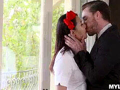 Amaterji, Azijci, Majhen, Resničnost, Najstnice