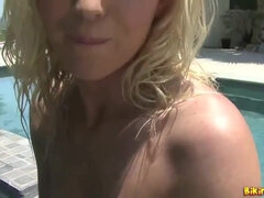 Blondine, Kehlenfick, Schwanz, Frau, Hd, Nippel, Im freien, Muschi